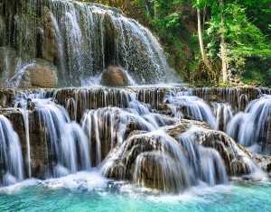 Ф Хрустальные водопады  Фотоообои на флизе DELICE DEKOR (200*270) камушек (фото)